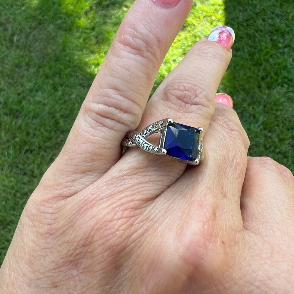 Silver-tone Royal Blue Costume Ring - Picture 8 of 15